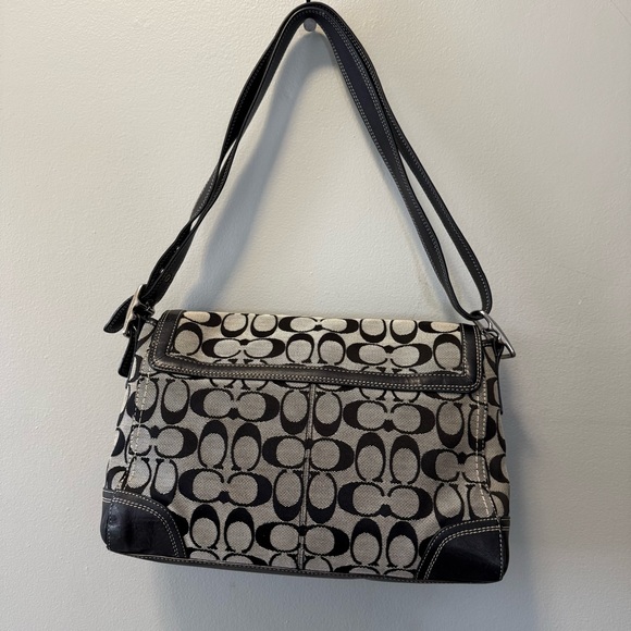 Y2K Coach Hampton Social Signature Flap Shoulder Bag - Picture 9 of 16